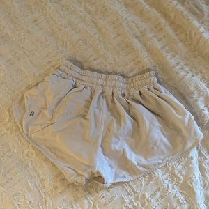 Lululemon hotty hot shorts